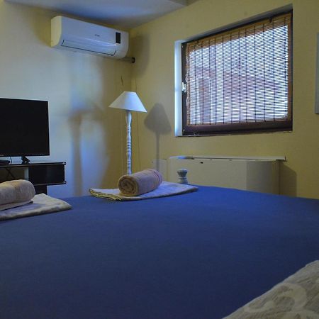 Hostel Bed N Beer เบลเกรด ภายนอก รูปภาพ