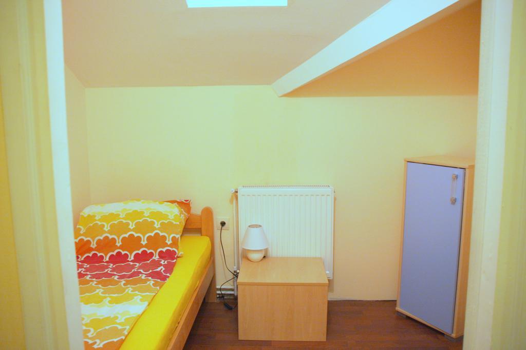 Hostel Bed N Beer เบลเกรด ห้อง รูปภาพ